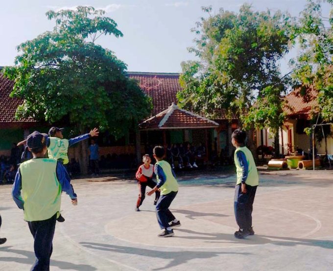 Kemeriahan HUT Ke-80 RI di SMPN 2 Wilangan