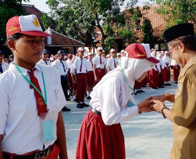 SMPN 2 Wilangan Gelar Pembukaan MPLS Ramah Tahun Pelajaran 2025/2026