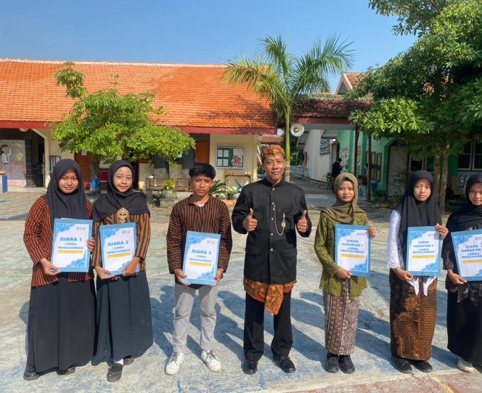 SMPN 2 Wilangan Hidupkan Hari Kartini dengan Berbagai Lomba